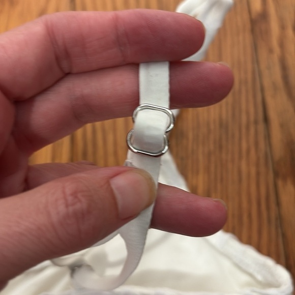 Ris-k Allure Bikini Top Textured White Size XS NWOT Swimsuit - Picture 4 of 7